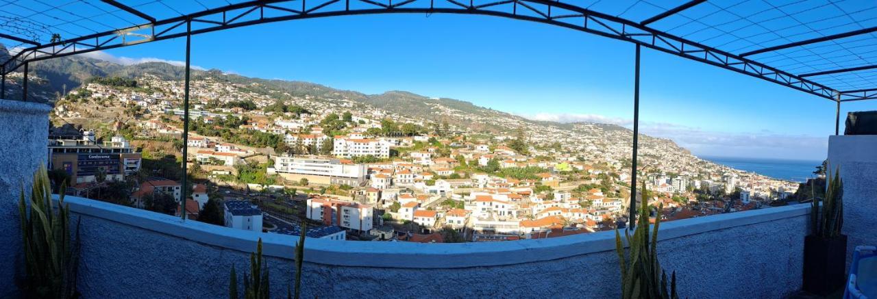 Landhaus Chale - View Funchal (Madeira)