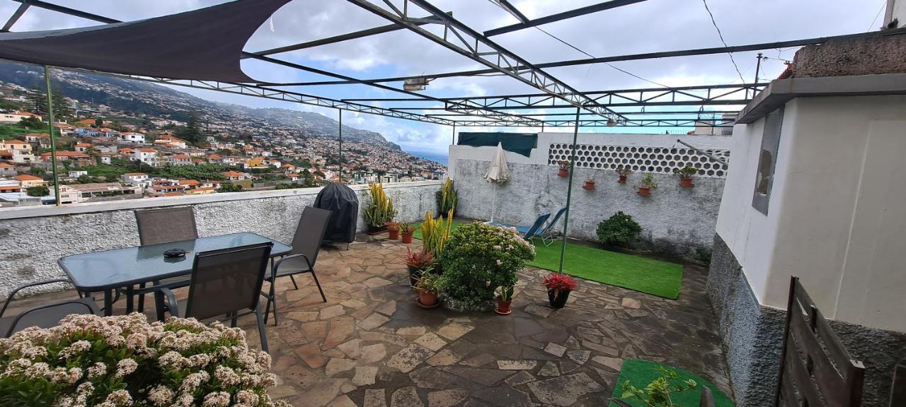 Chale - View Landsteder Funchal (Madeira)